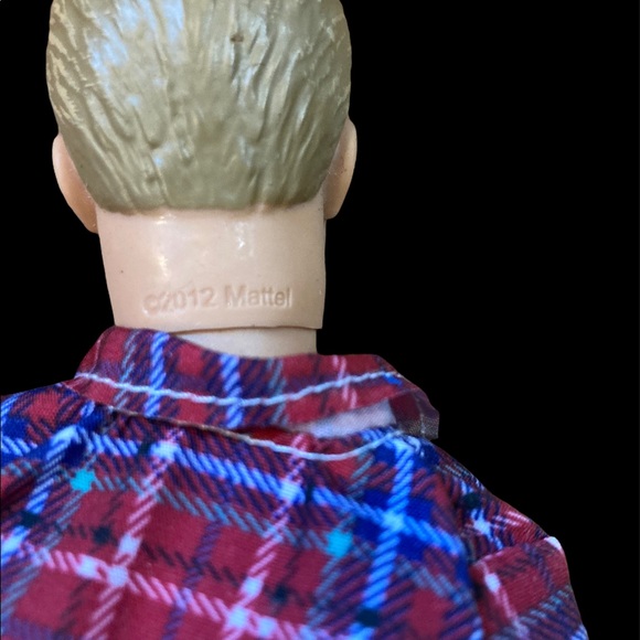 Ken doll Mattel 2012 - Picture 5 of 11
